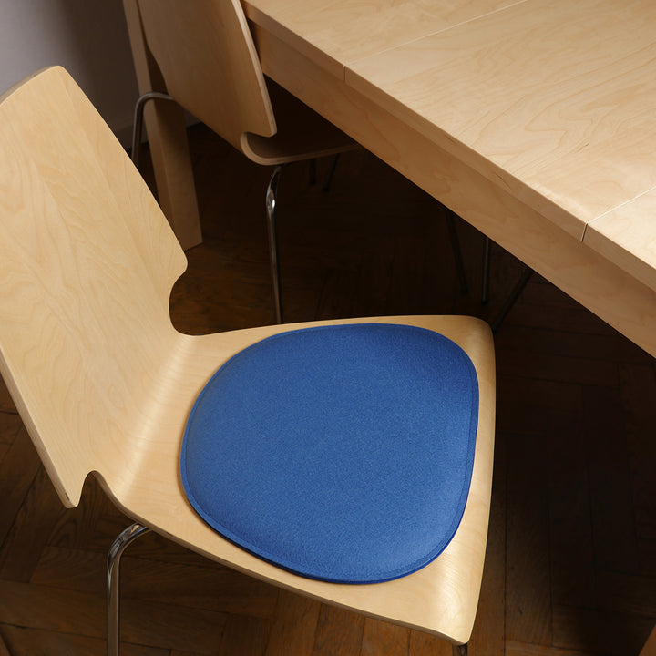 Filz Sitzkissen aus hochwertigem Designfilz (100 % Wolle), trapez, ca. 35x38/20cm