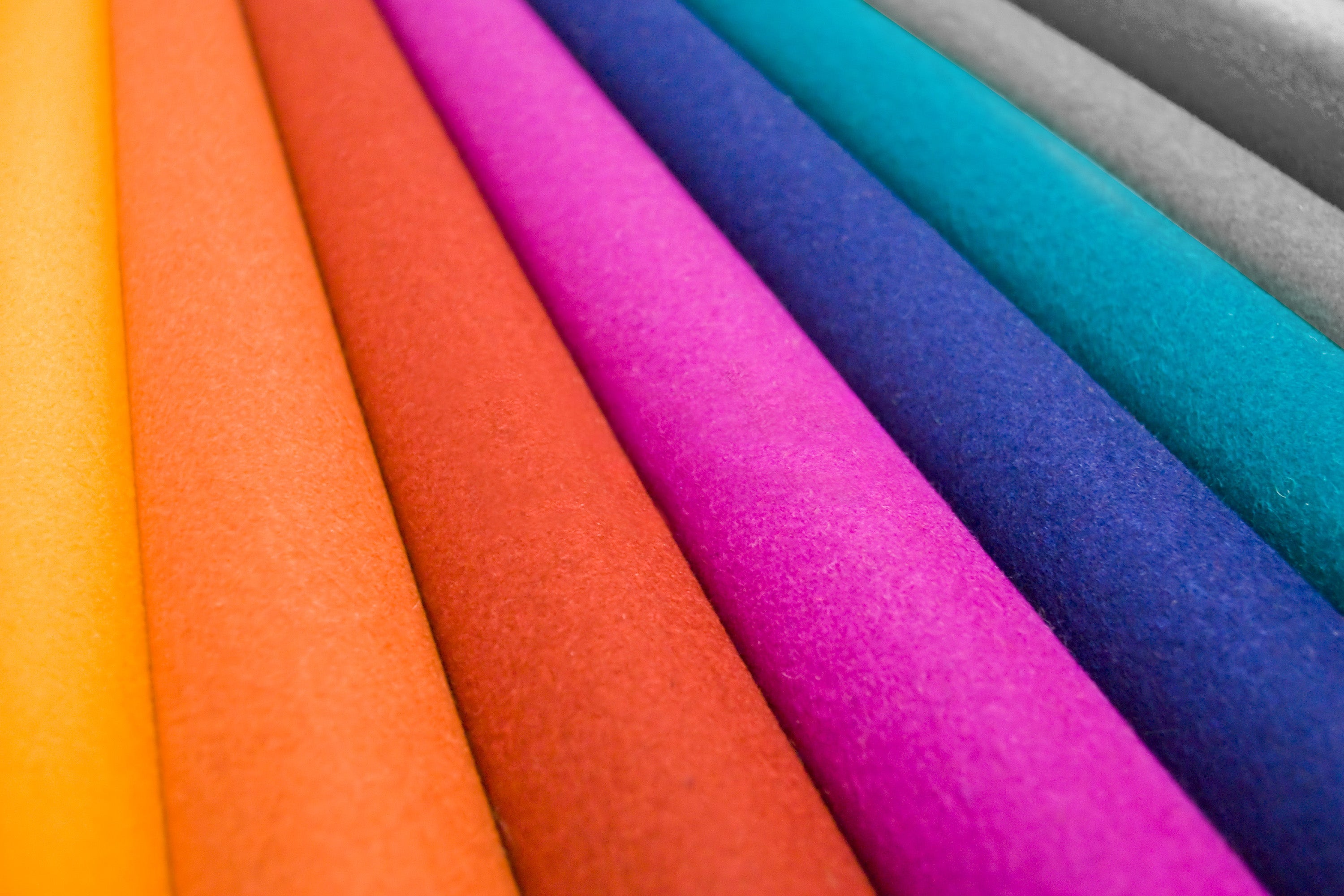fest - Wollfilz Meterware gefärbt, aus 100% Schafwolle (Designfilz - 27 Farben verfügbar)