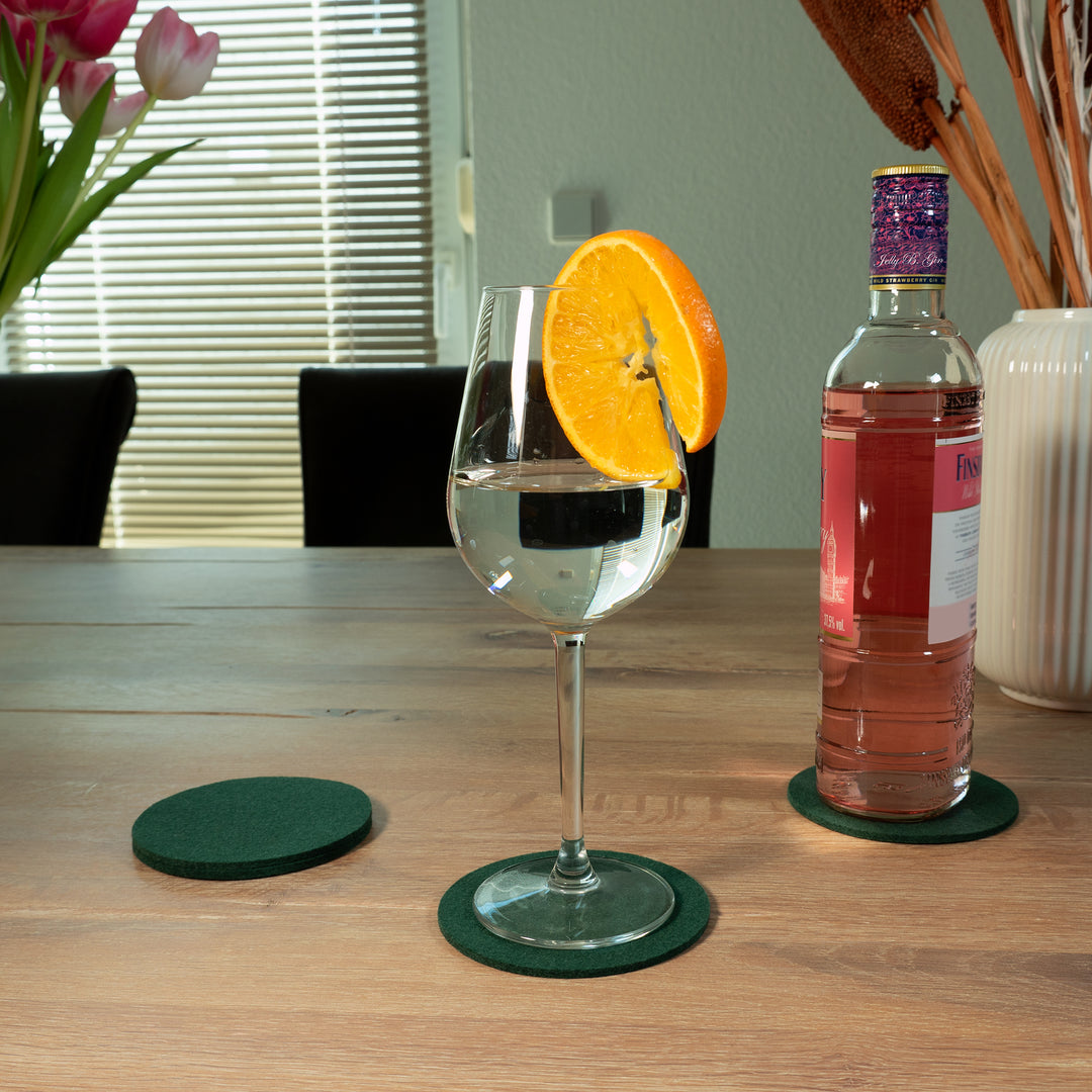 filzbrand - Untersetzer aus Filz / Wollfilz, rund, ø 10 cm, 3 mm dick, 4 Stück - Filzuntersetzer für Gläser, Flaschen oder kleine Blumentöpfe auf Tisch und Bar, Farbe: Nachtblau